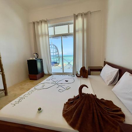 Equalia Boutique Hotel จัมเบียนี ภายนอก รูปภาพ