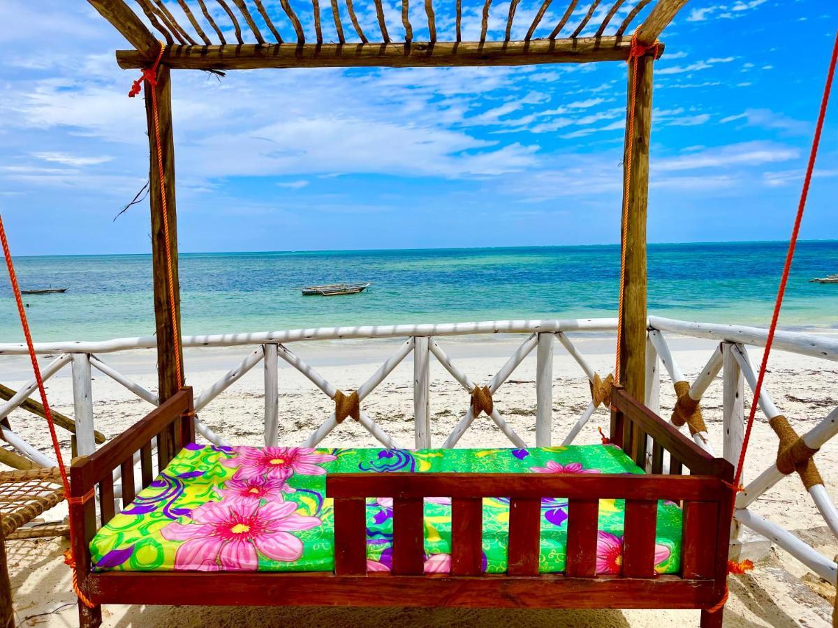 Equalia Boutique Hotel จัมเบียนี ภายนอก รูปภาพ