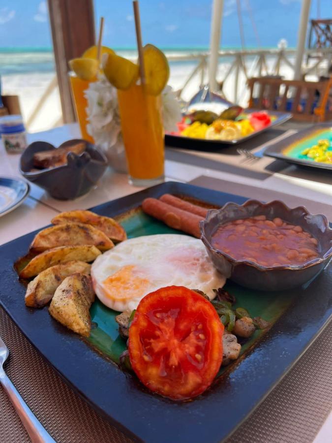 Equalia Boutique Hotel จัมเบียนี ภายนอก รูปภาพ