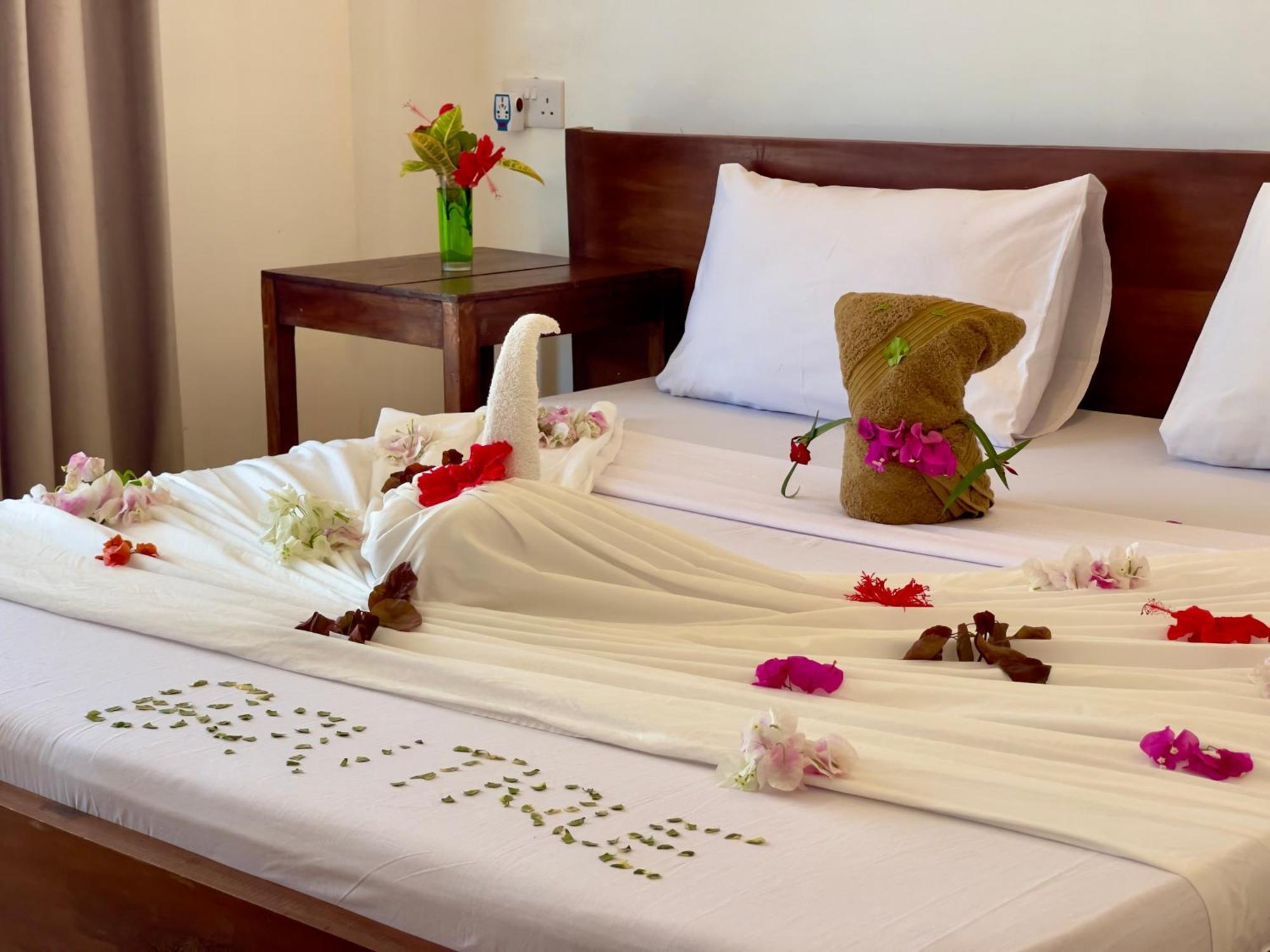 Equalia Boutique Hotel จัมเบียนี ภายนอก รูปภาพ